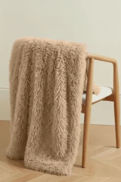 Futrzany Koc Włochacz YETI Beżowy