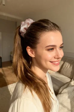 Gumka do Włosów z Jedwabiu Scrunchie Pudrowy Róż