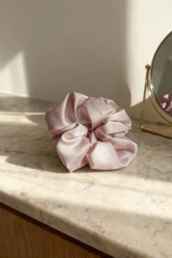 Gumka do Włosów z Jedwabiu Scrunchie Pudrowy Róż