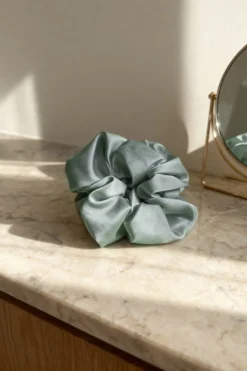 Gumka do Włosów z Jedwabiu Scrunchie Szałwia