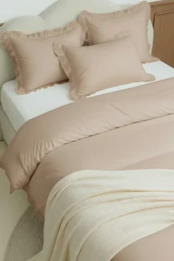 Pościel Ruffy Premium Satyna Bawełniana z Falbanką Beżowy