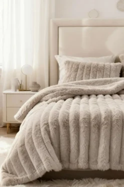 Poszewka Futrzana Bunny Taupe