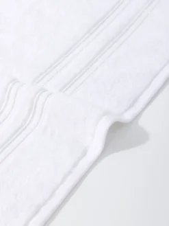 Ręcznik Bambusowy Harmony ze Srebrną Bordiurą 600g/m2 Biały