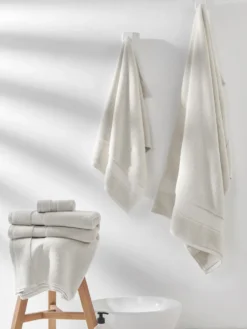 Ręcznik Bawełniany Leo 650g/m2 Kaszmir
