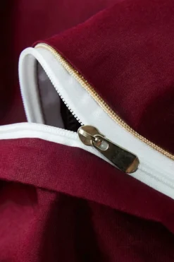 Satynowa Poszewka Queen Premium ze Złotą Lamówką Bordowy