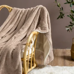 Taupe Koc Z Mikrofibry Baranek Sherpa