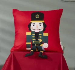 Welurowa Poszewka Świąteczna Nut Cracker Czerwony