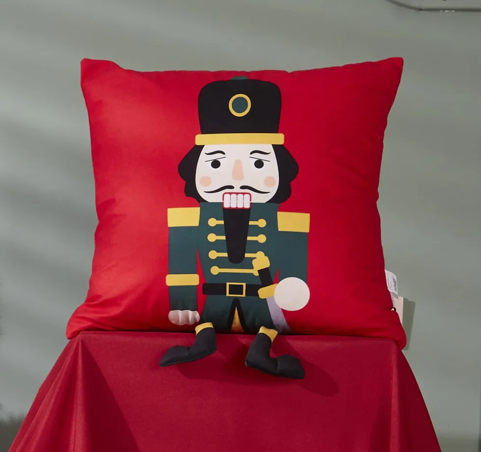 Welurowa Poszewka Świąteczna Nut Cracker Czerwony