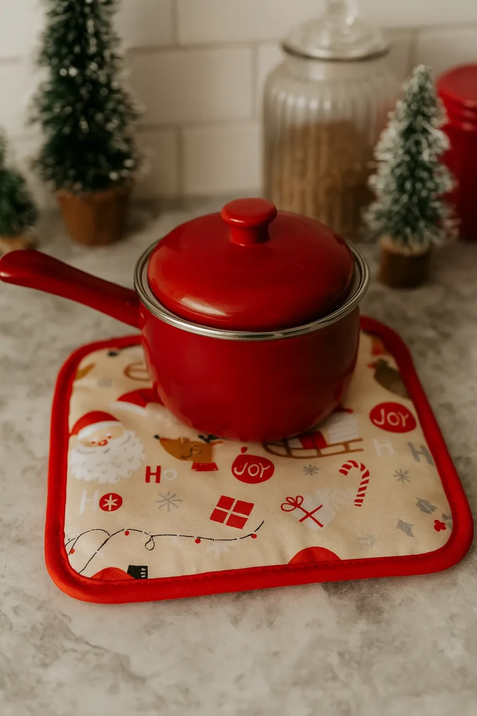 Świąteczna Podkładka Kuchenna Pod Garnek SANTA